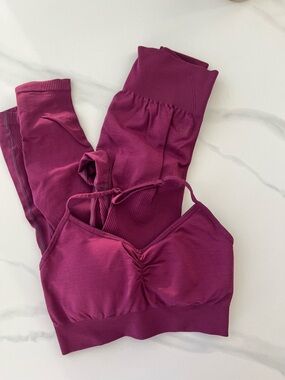 Lazuli Scrunch Sculpt Plum Set